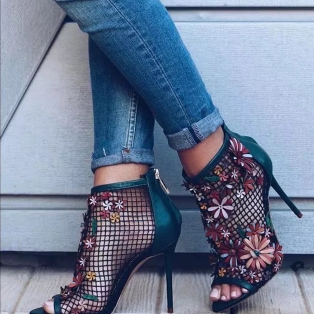 NWOT Zara Green Mesh Floral Bootie - Picture 3 of 5